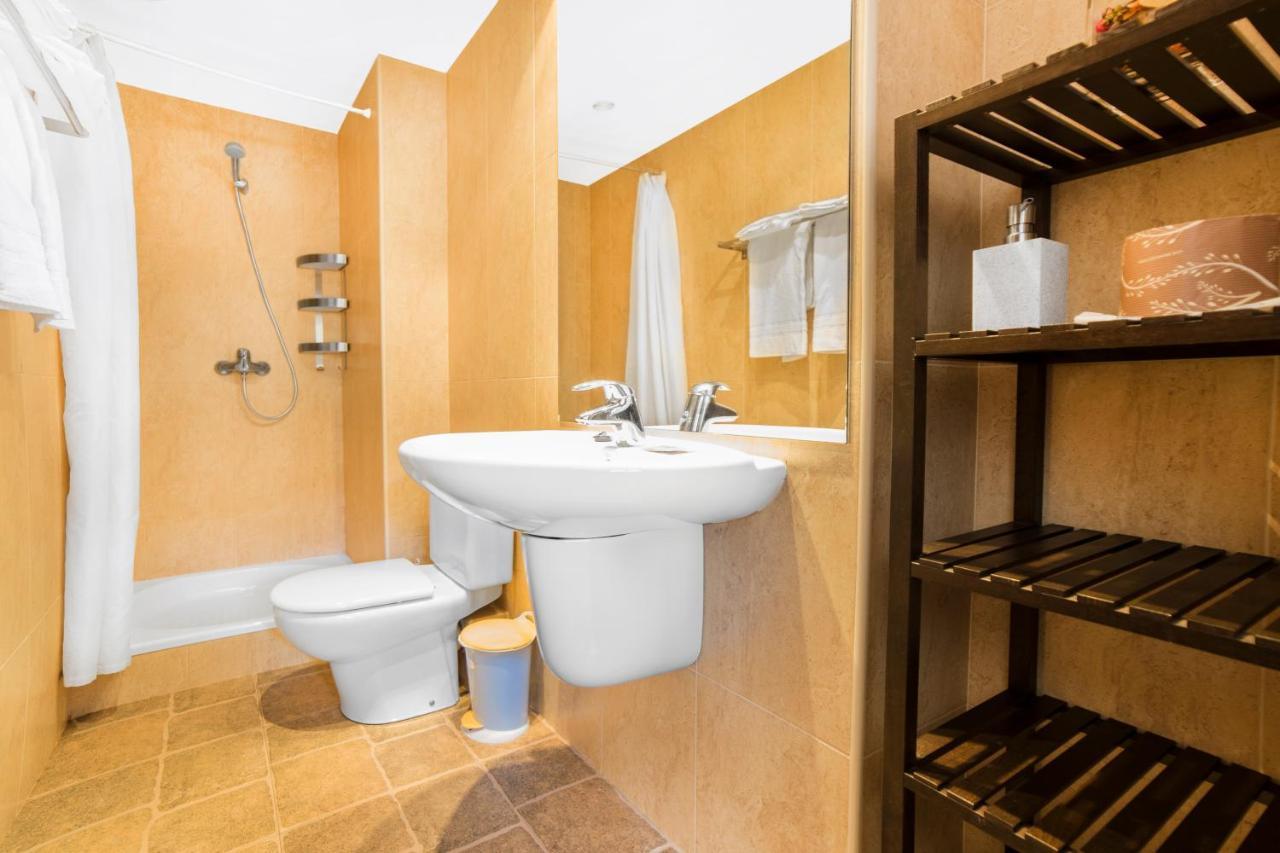 Esquirol Apartment
